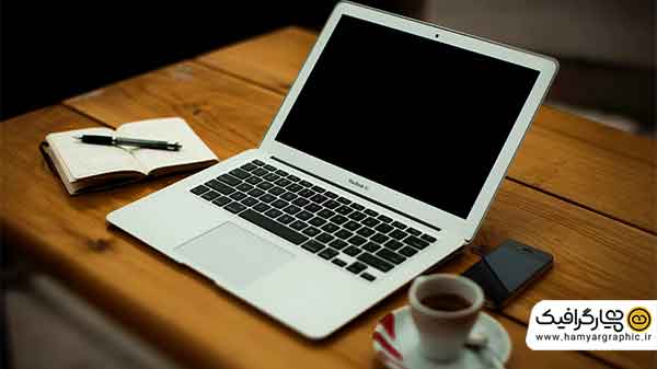 دانلود عکس لپ تاپ و میزچوبی